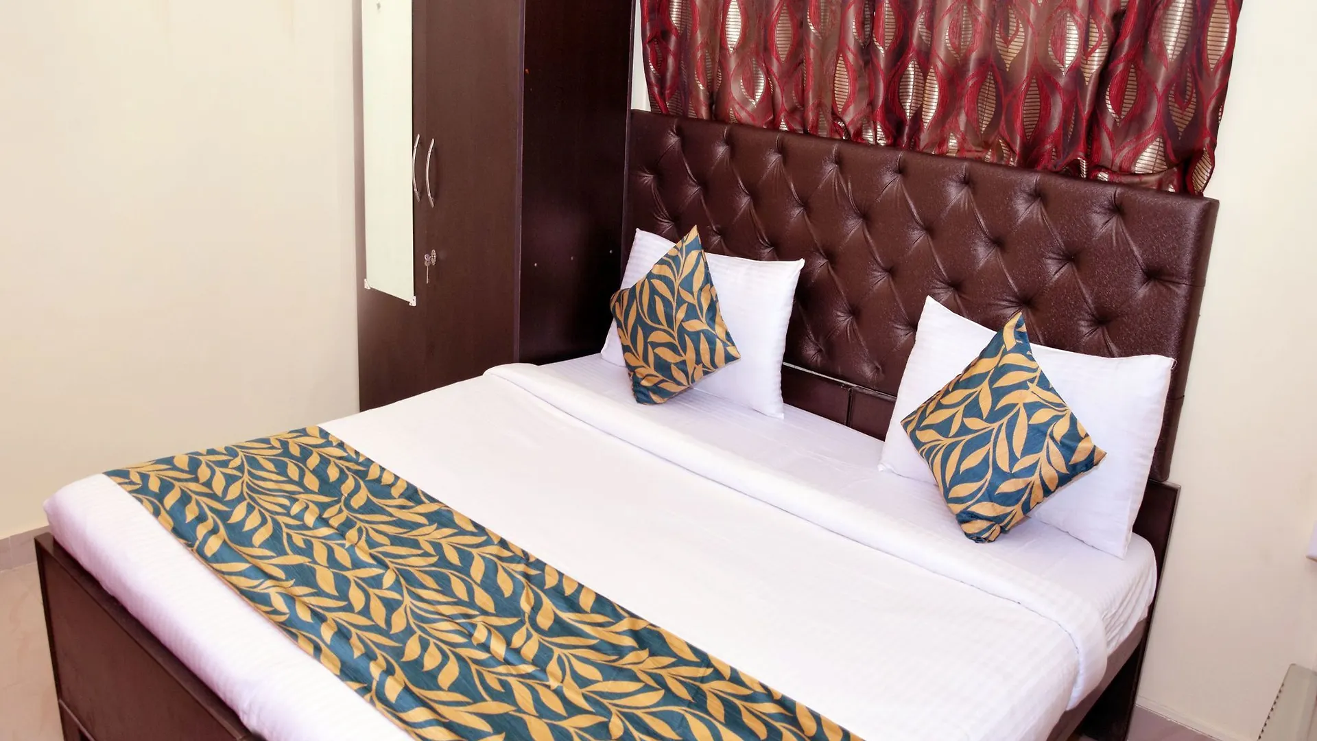 Hotel Oyo Flagship 128 Aparajita Varanasi